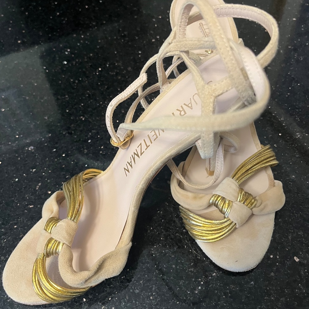 Stuart Weitzman heeled suede sandals. Size 8.5